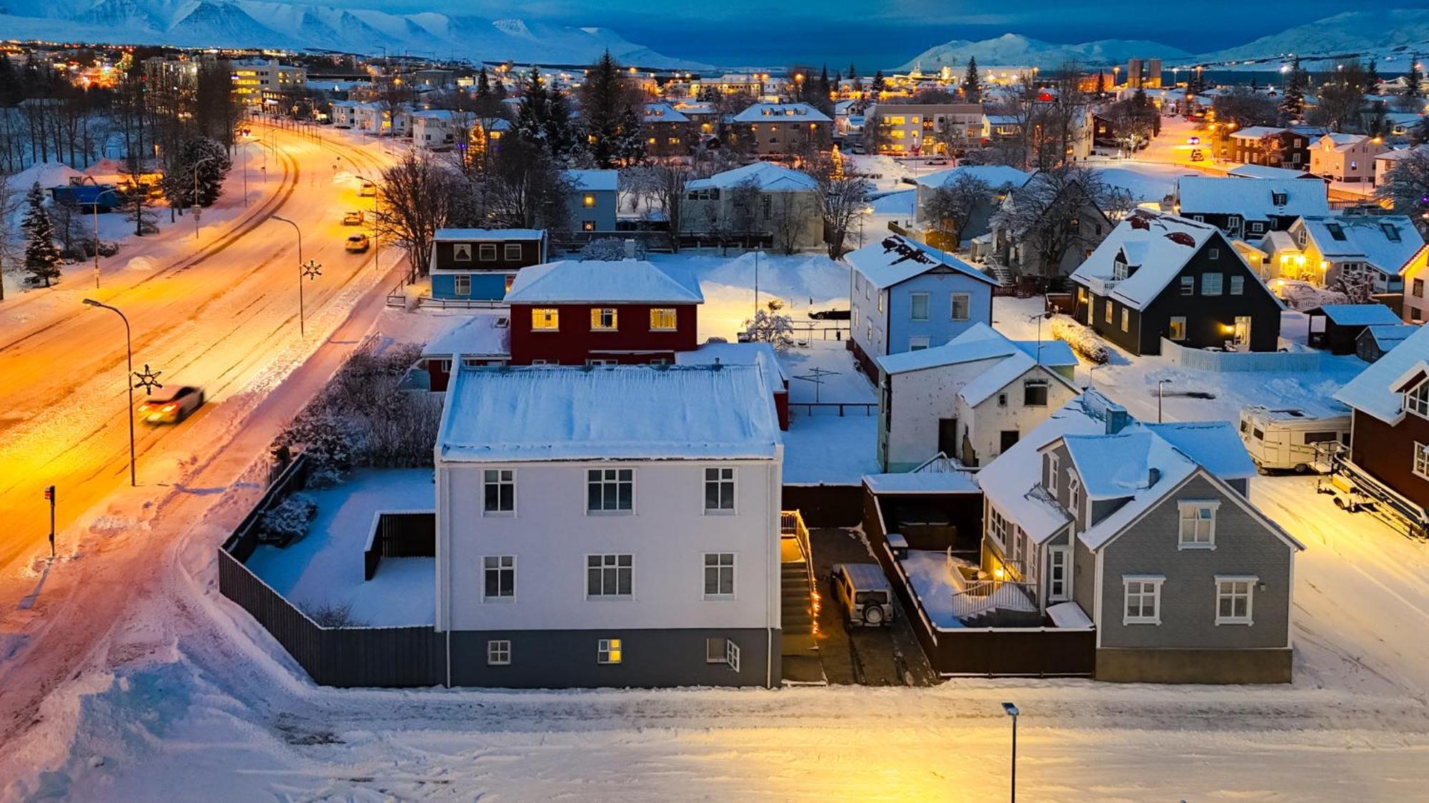 G19 Boutique Apartments Akureyri Bagian luar foto