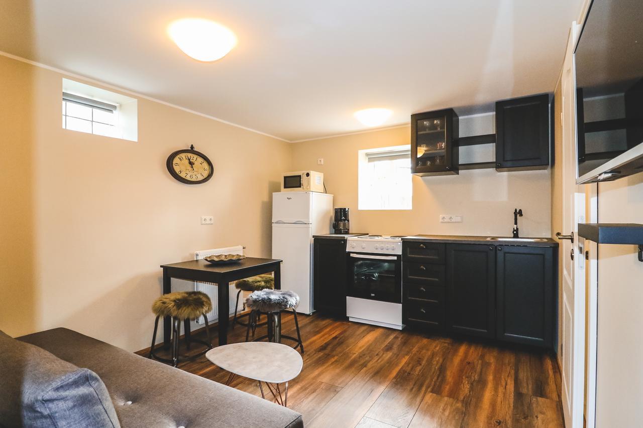G19 Boutique Apartments Akureyri Bagian luar foto