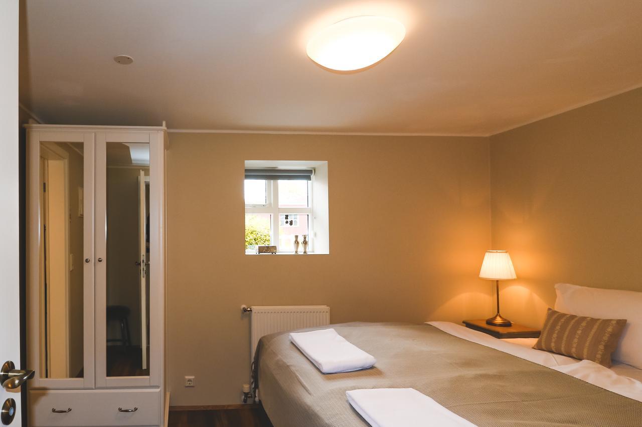 G19 Boutique Apartments Akureyri Bagian luar foto