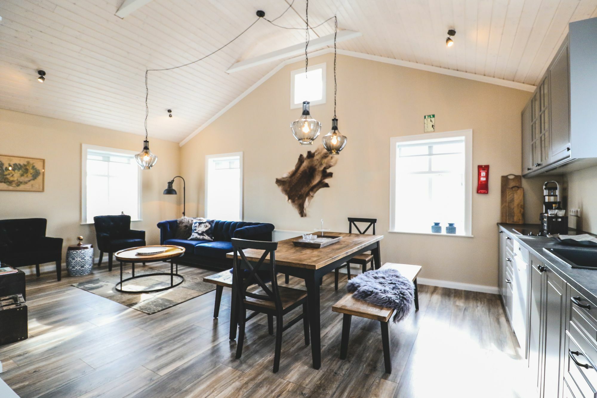 G19 Boutique Apartments Akureyri Bagian luar foto