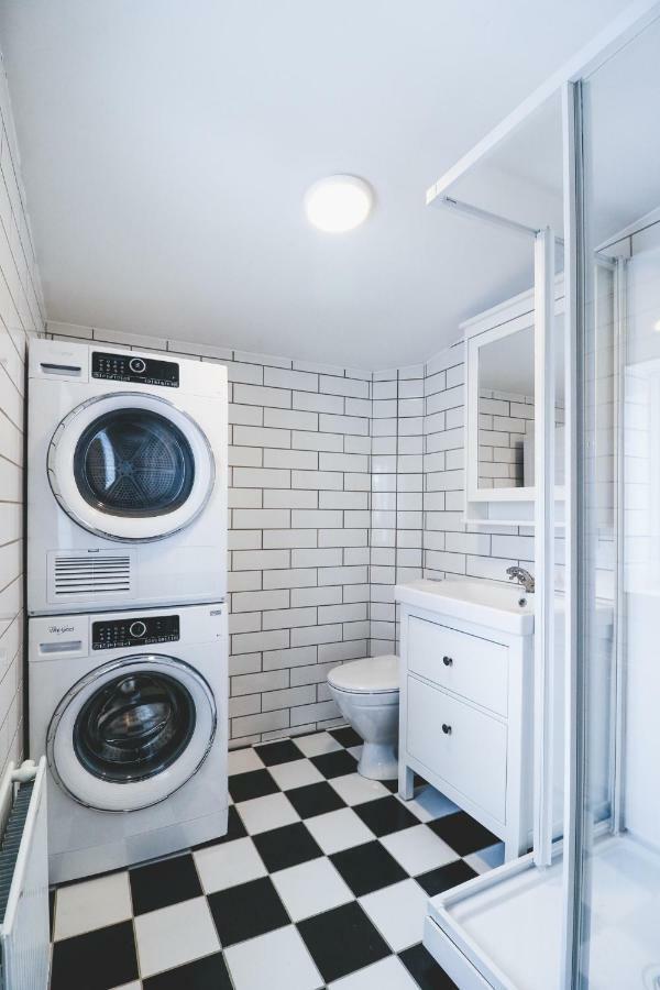 G19 Boutique Apartments Akureyri Bagian luar foto